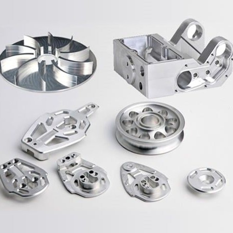 Ibice vy'aluminium vyakozwe n'imashini